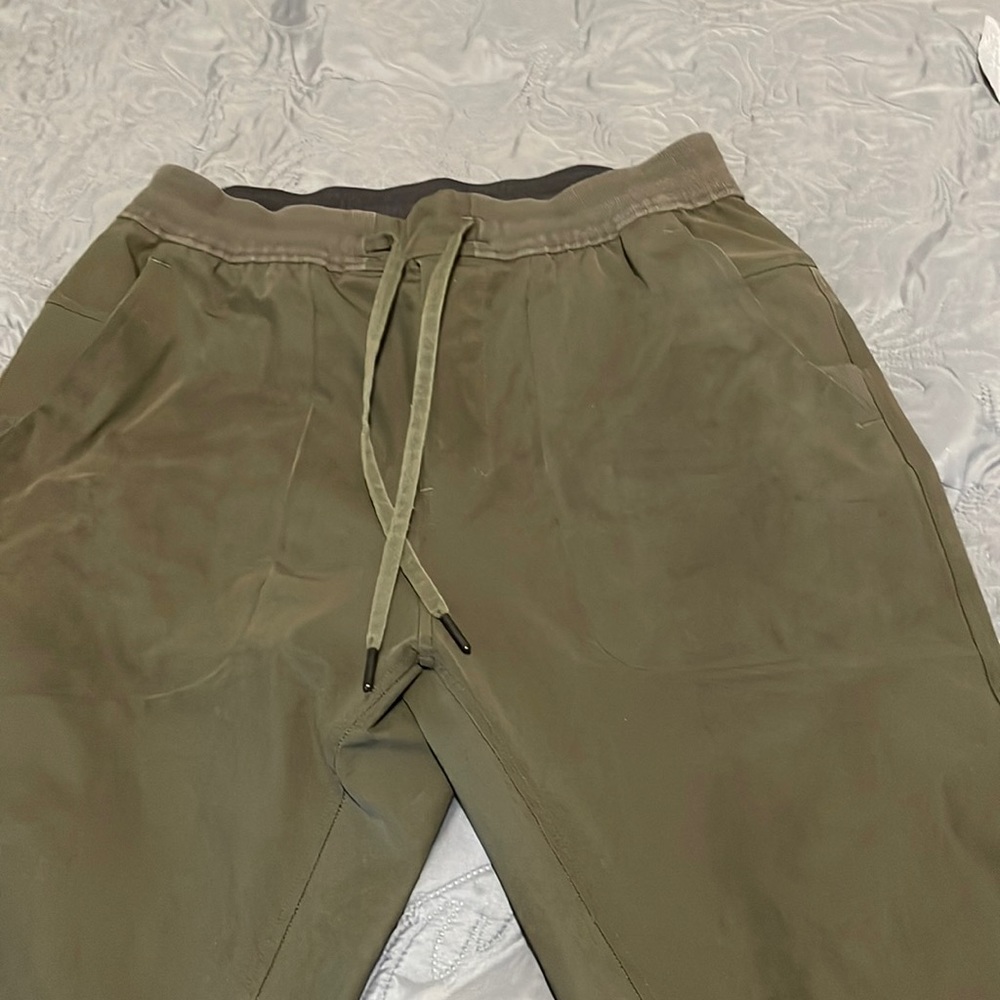 Lulu lemon jogger pants